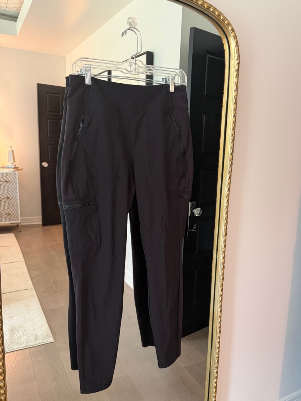 Women’s Athleta Black Utility Jogger Pants